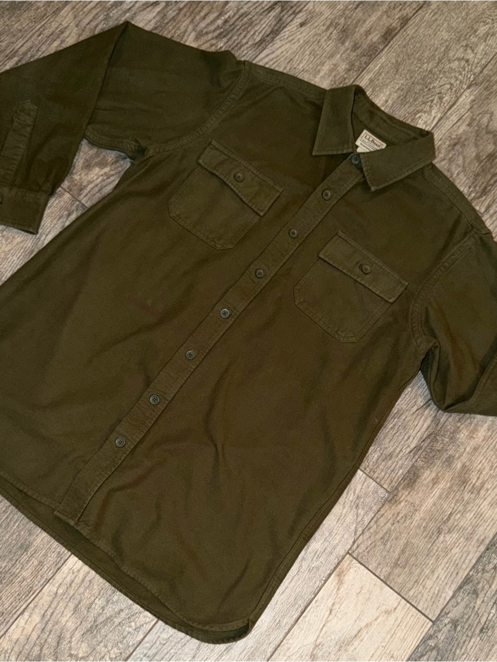 LL Bean Men’s L Tall Olive Cotton Utility Work Shirt